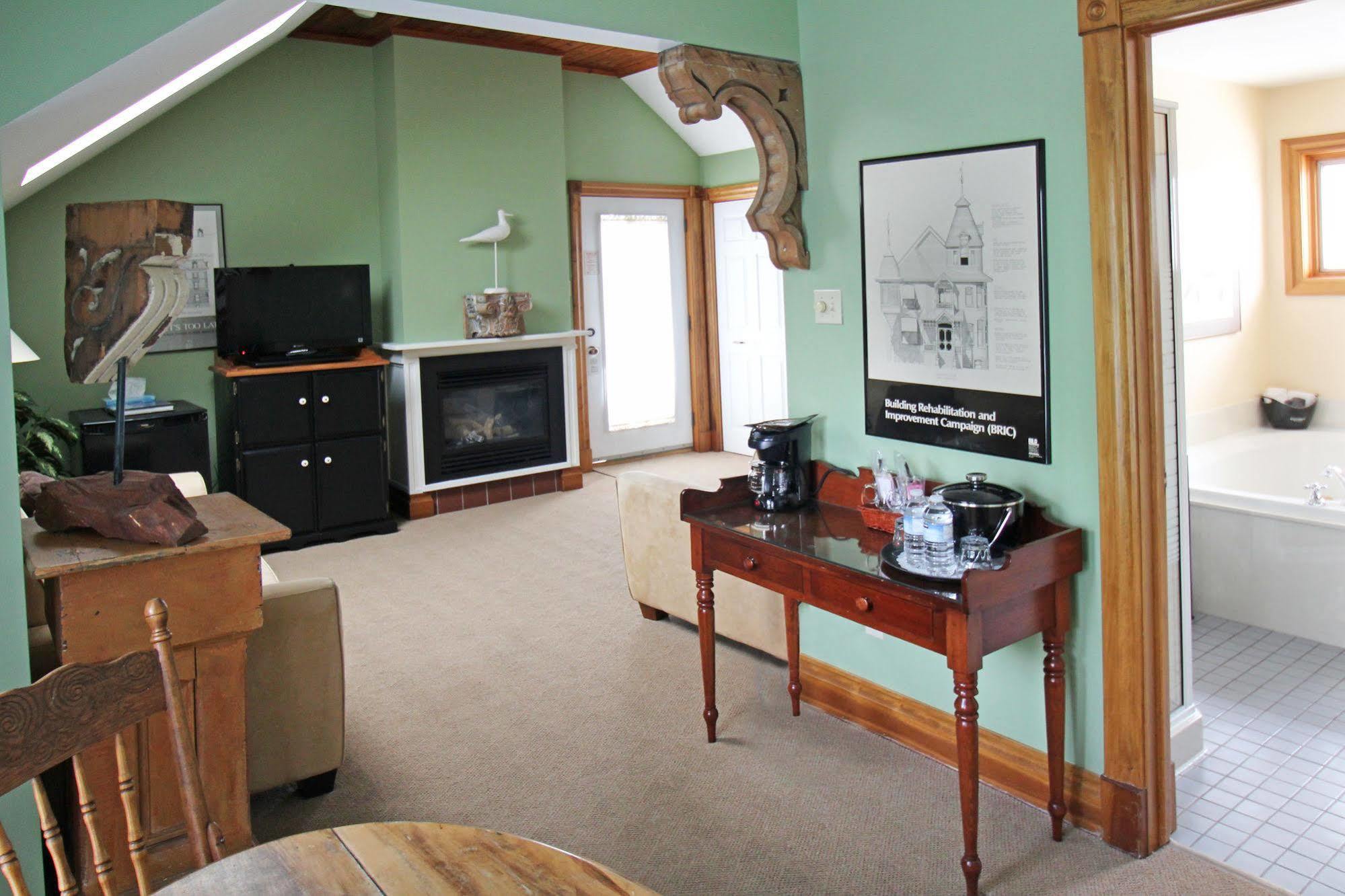 Kettle Creek Inn Port Stanley Buitenkant foto